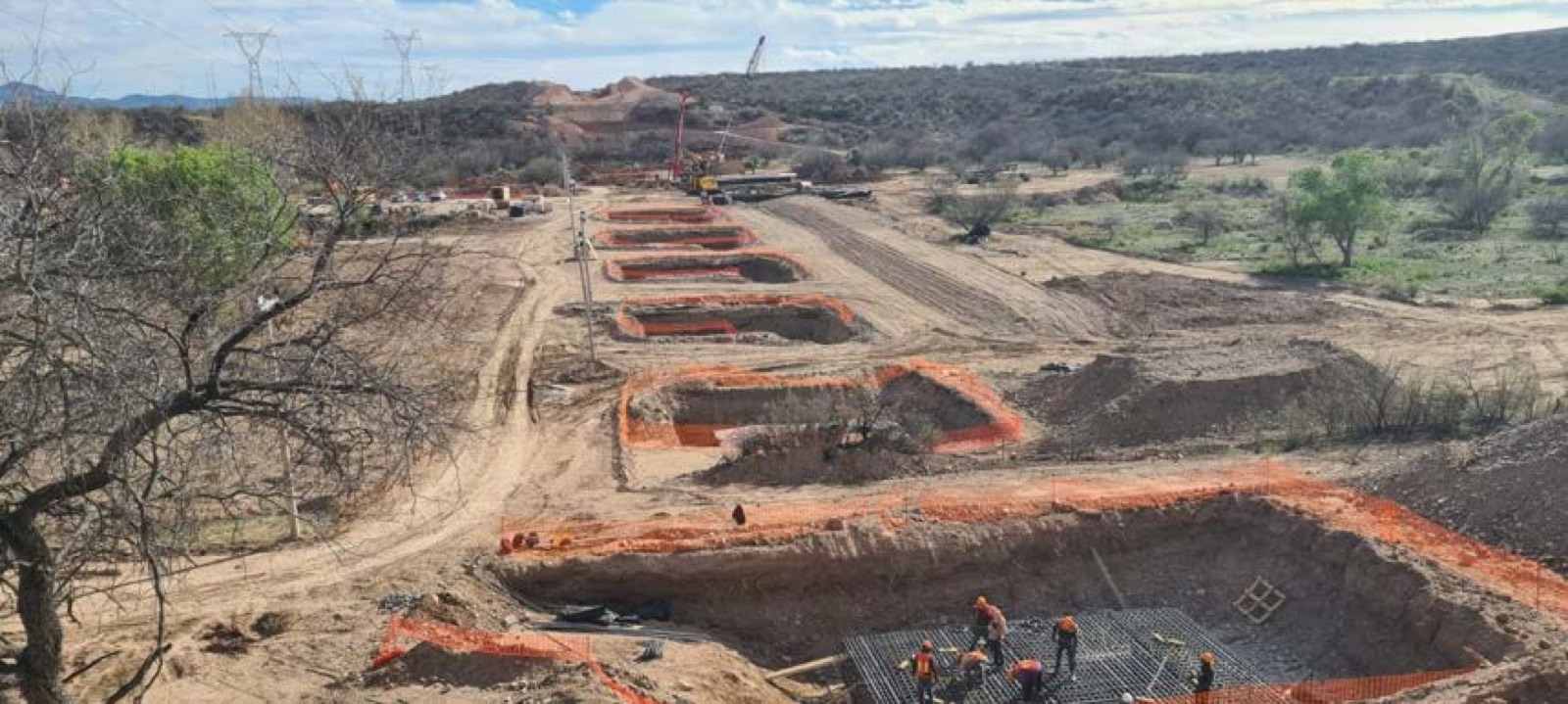 Cimentaciones para puentes en Colinas de Sonoyta, General Plutarco Elías Calles